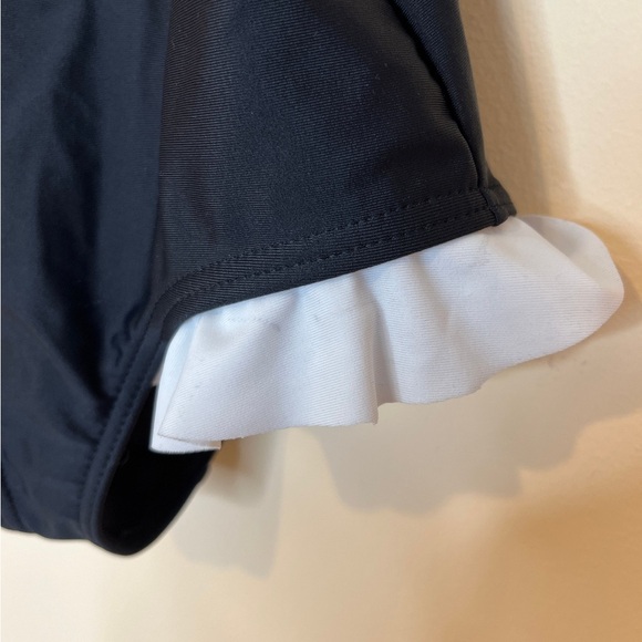 Unknown Brand Ruffle Swimsuit - Picture 2 of 2